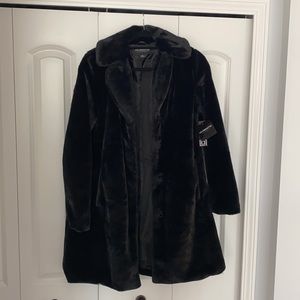 Women’s Liz Claiborne Faux Fur (never worn)